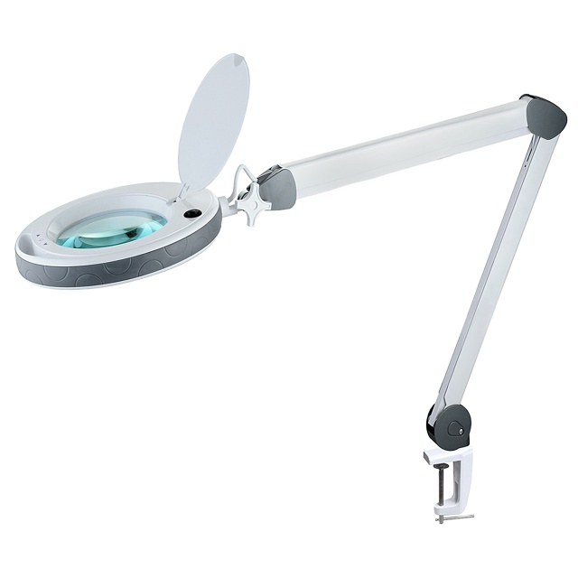 LED magnifying lamps with clamps are designed for work with visual inspection thanks to optimum magnifications, as well as powerful, uniform lighting over large areas. The inspection lamps are ideal for work at the CSSD or other smaller sterile units in hospitals and clinics. The position of the inspection lamp can be smoothly adjusted, enabling staff to find the optimal height and angle for the viewing glass.