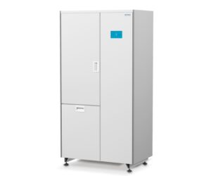 The lifetime of disinfection and sterilization equipment, as well as the general hygiene of your facility, can be greatly affected by the quality of the water you use. Getinge WPT guarantees clean water of the right quality for the entire cleaning process. Its compact size makes it easy to install. Since it is factory pre-tested and designed for "plug and play", you easily connect Getinge WPT to your municipal tap water.