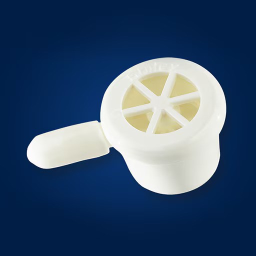 Product Features Latex-free Available with or without a supplemental oxygen port and cap Air flow through oral and nasal chambers decreases secretions, increases ability to smell and swallow1 Decreases hygiene and infection concerns, compared to finger occlusions Lightweight materials and construction may help reduce additional pressure on stoma site Connector adapts to most tracheostomy tubes including pediatric sizes Hinged cap for easy cleaning Available sterile Shiley™ tracheostomy tubes and accessories provide trusted solutions from a proven partner.